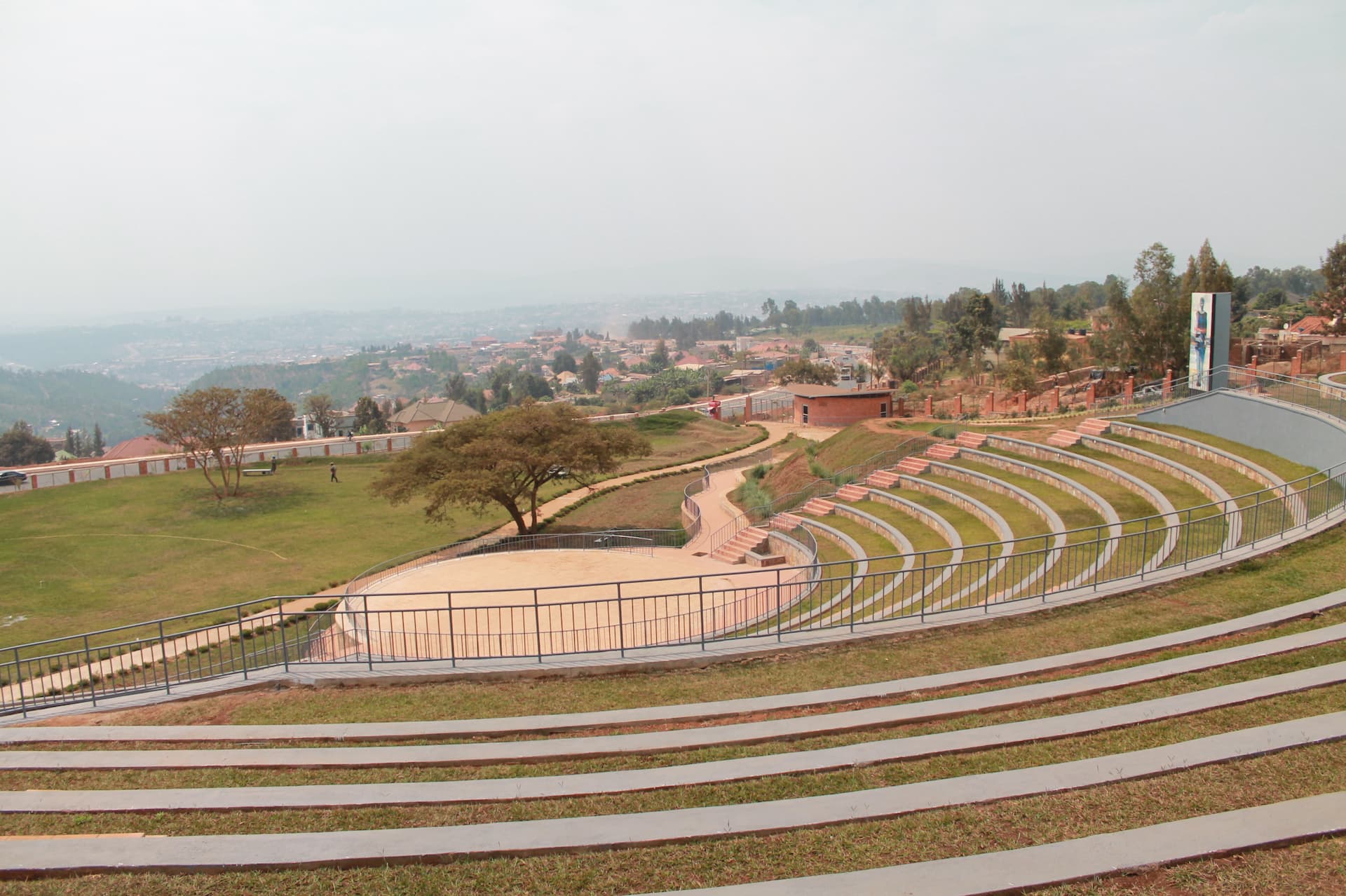 Jardin de la mémoire - Nyundo ETO Camp de Kigali (c) CCLJ